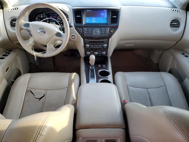 2015 Nissan Pathfinder S