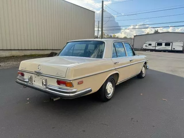 1972 Mercedes-Benz 280 SEL