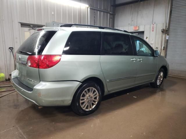 2007 Toyota Sienna XLE