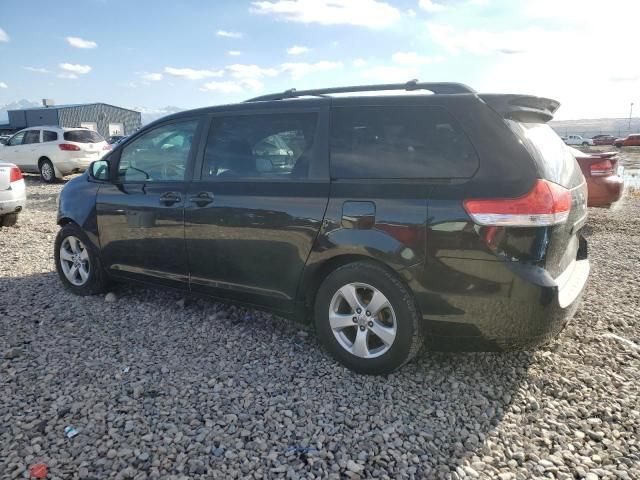 2012 Toyota Sienna LE