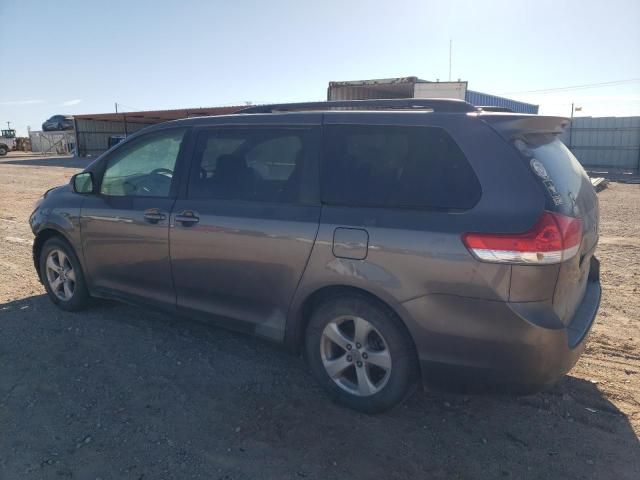 2011 Toyota Sienna LE