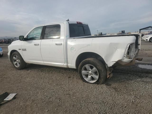 2015 Dodge RAM 1500 SLT