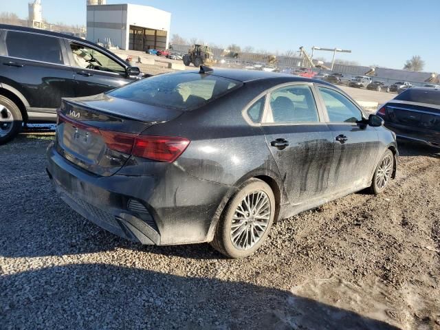 2023 KIA Forte GT Line