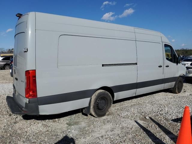 2022 Mercedes-Benz Sprinter 2500