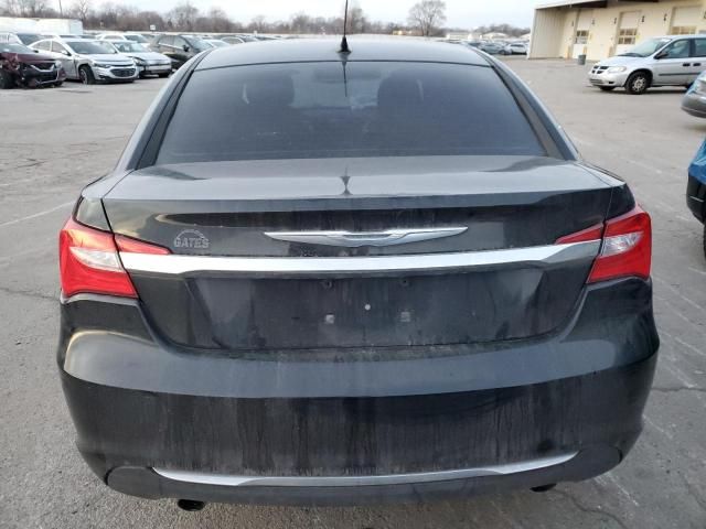 2012 Chrysler 200 Limited