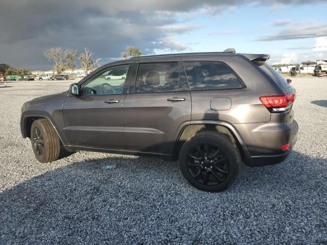 2020 Jeep Grand Cherokee Laredo