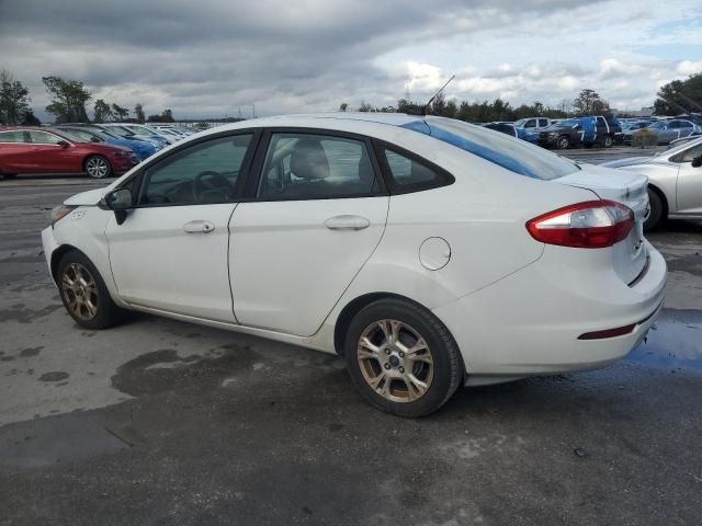 2014 Ford Fiesta SE