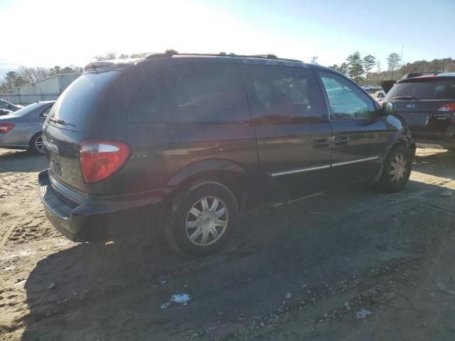 2007 Chrysler Town & Country Touring