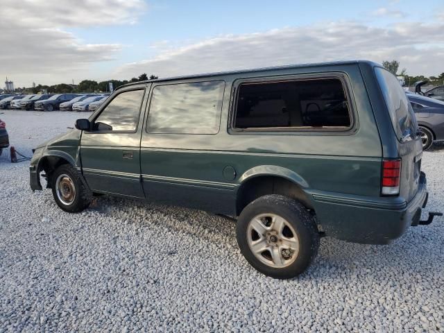 1993 Dodge Grand Caravan SE