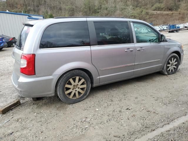 2013 Chrysler Town & Country Touring