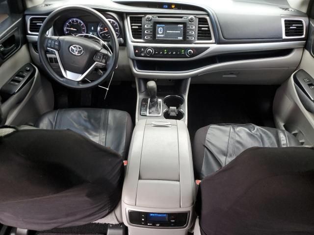 2016 Toyota Highlander LE