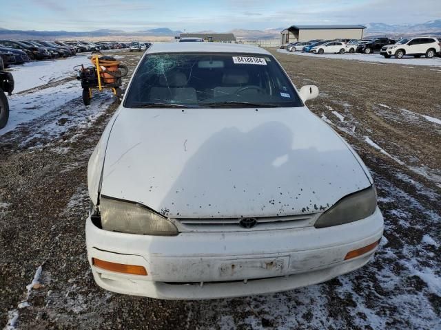 1995 Toyota Camry LE