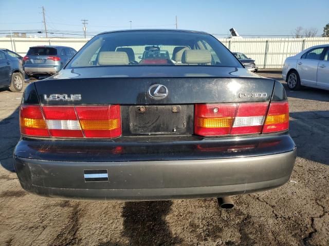 1999 Lexus ES 300