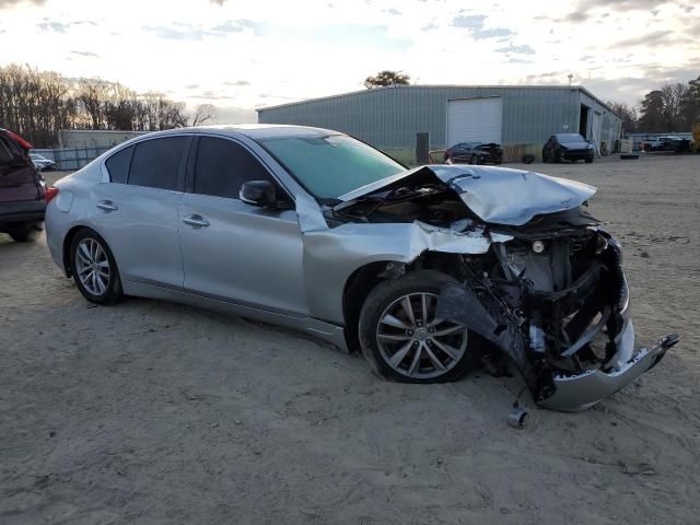 2015 Infiniti Q50 Base