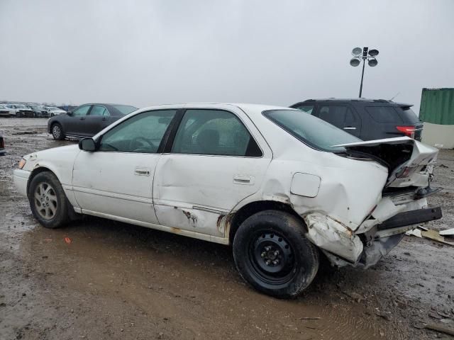 1999 Toyota Camry LE