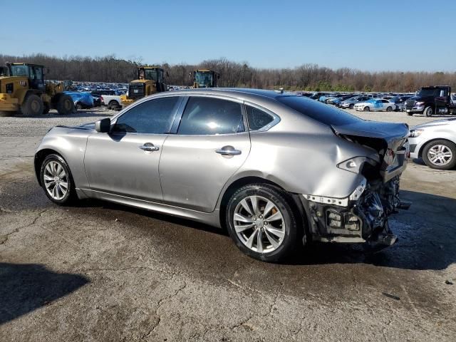 2013 Infiniti M37