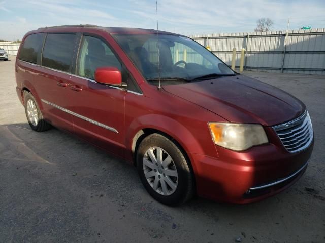 2013 Chrysler Town & Country Touring