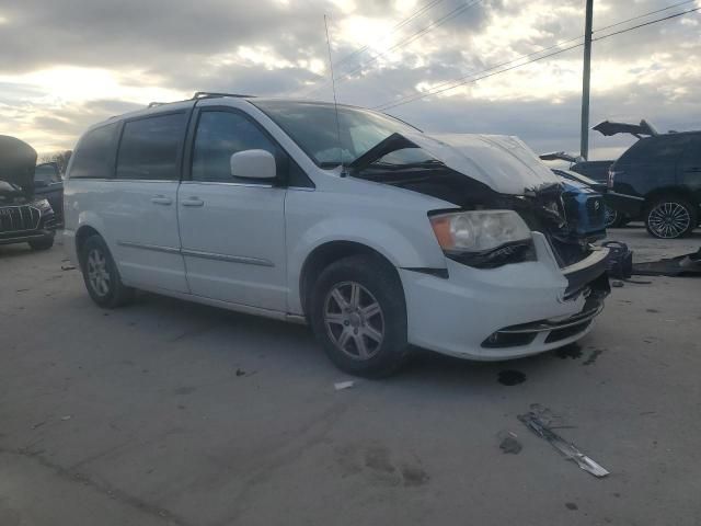 2013 Chrysler Town & Country Touring