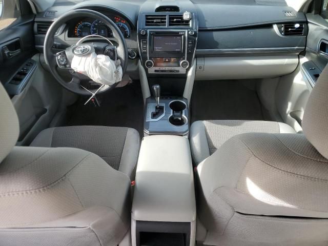 2014 Toyota Camry Hybrid