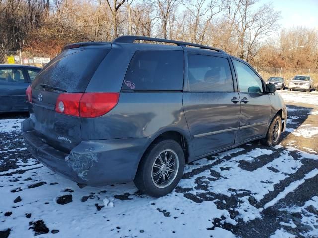 2006 Toyota Sienna CE