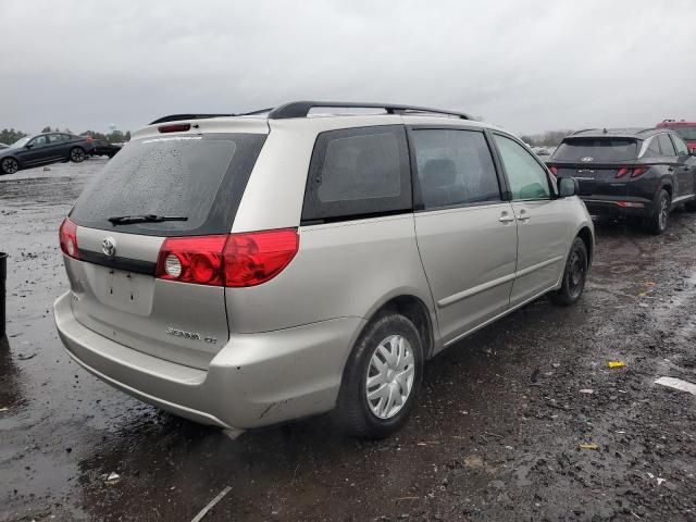 2006 Toyota Sienna CE