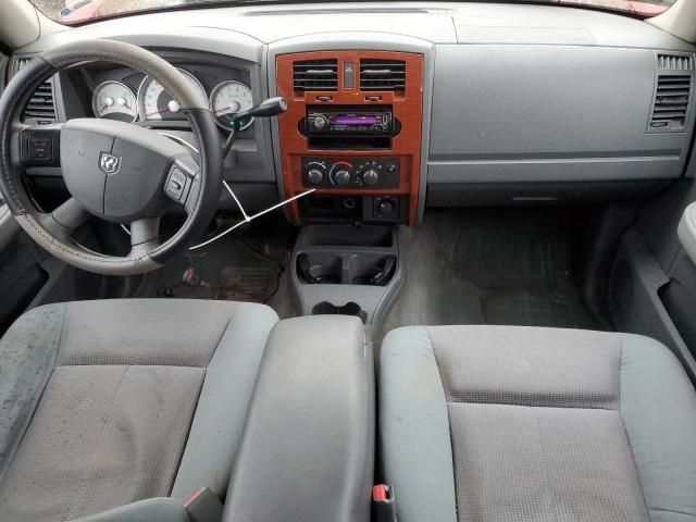 2005 Dodge Dakota Quad SLT