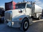 2007 Peterbilt 335