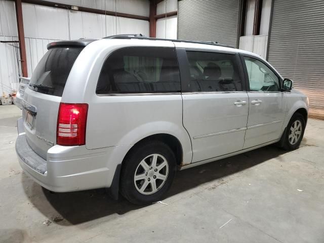 2010 Chrysler Town & Country Touring