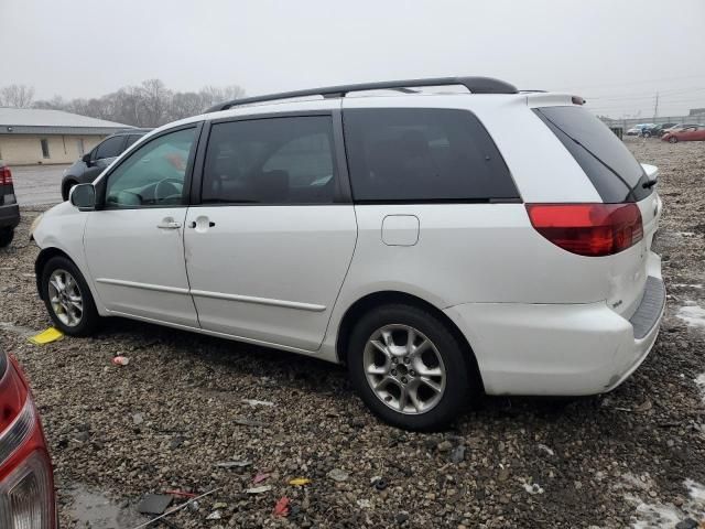 2005 Toyota Sienna XLE