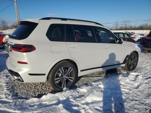 2025 BMW X7 XDRIVE40I