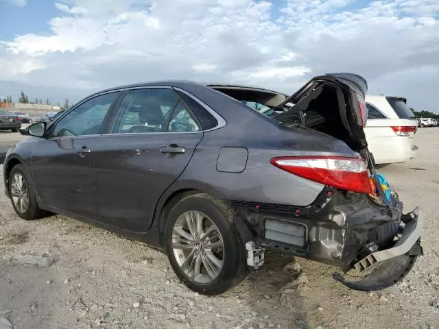 2016 Toyota Camry LE