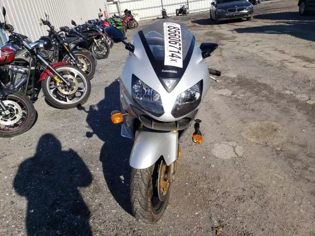 2004 Kawasaki ZX1200 B