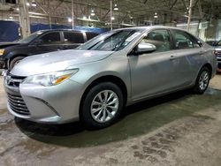 2017 Toyota Camry LE en venta en Woodhaven, MI