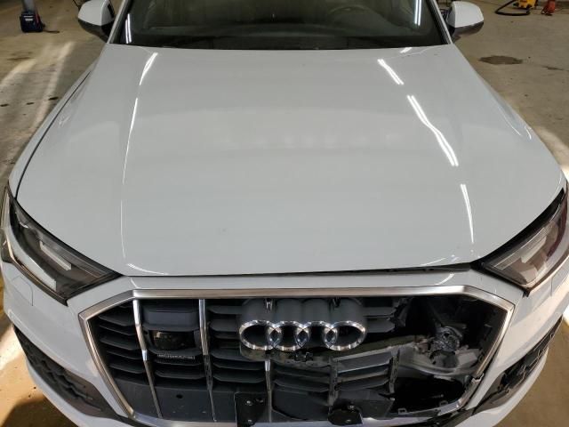 2021 Audi Q7 Premium Plus