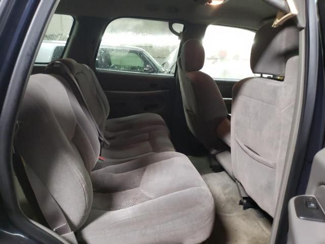 2004 Chevrolet Tahoe C1500