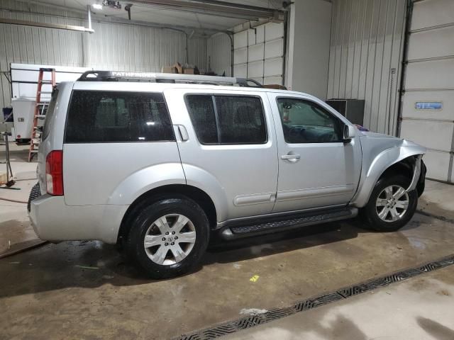 2007 Nissan Pathfinder LE