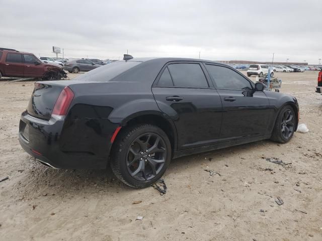 2023 Chrysler 300 Touring