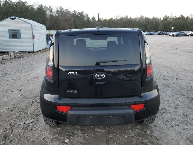 2011 KIA Soul +