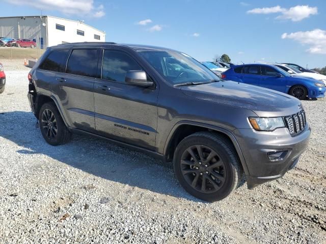 2020 Jeep Grand Cherokee Laredo