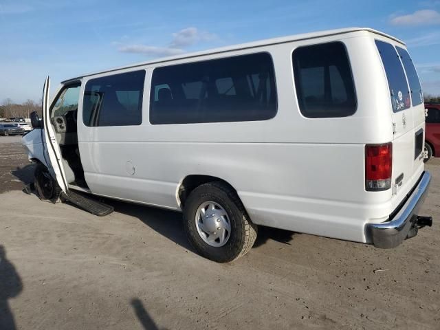 2011 Ford Econoline E350 Super Duty Wagon