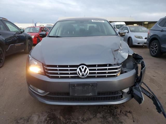 2015 Volkswagen Passat SEL