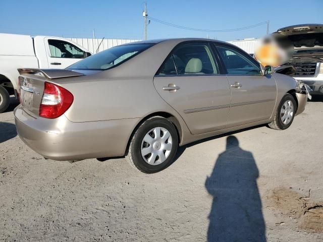 2004 Toyota Camry LE