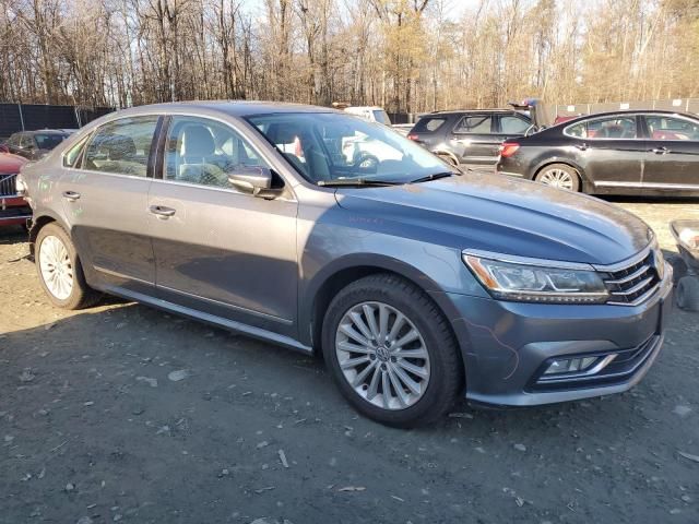 2016 Volkswagen Passat SE