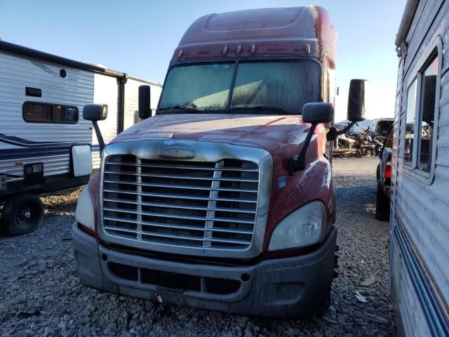 2017 Freightliner Cascadia 125