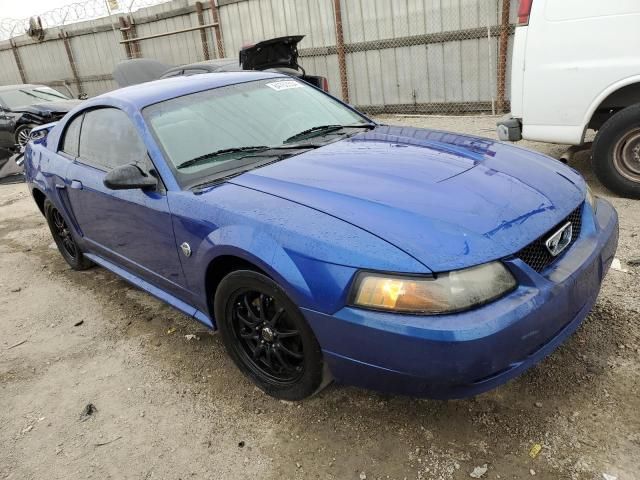 2004 Ford Mustang