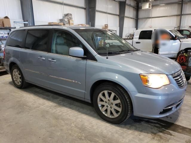 2013 Chrysler Town & Country Touring