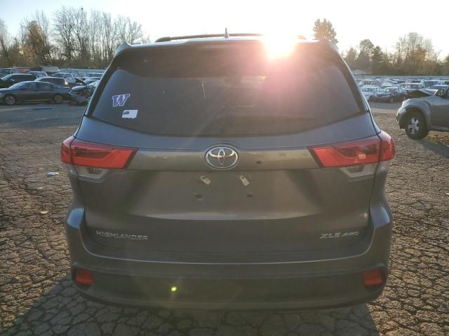 2019 Toyota Highlander SE