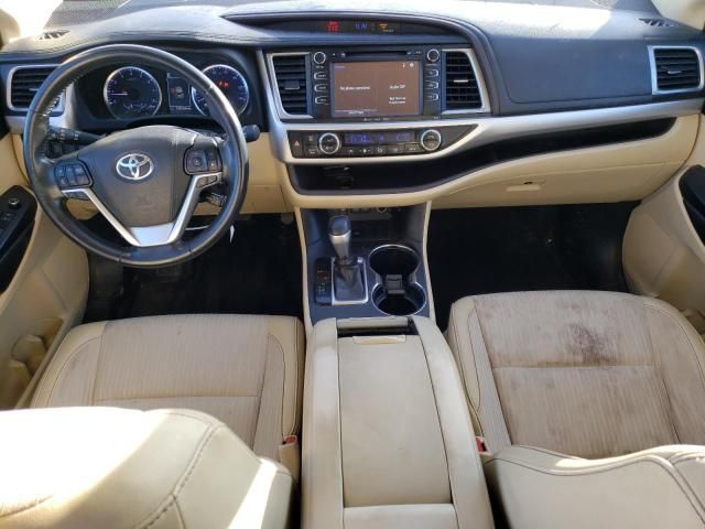 2018 Toyota Highlander LE