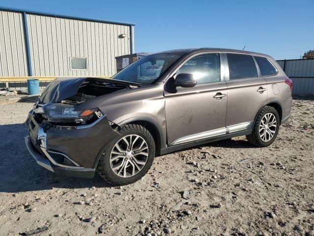 2016 Mitsubishi Outlander SE