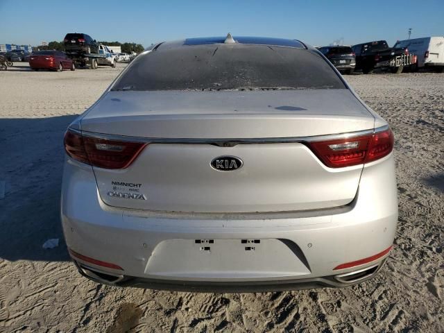 2017 KIA Cadenza Premium